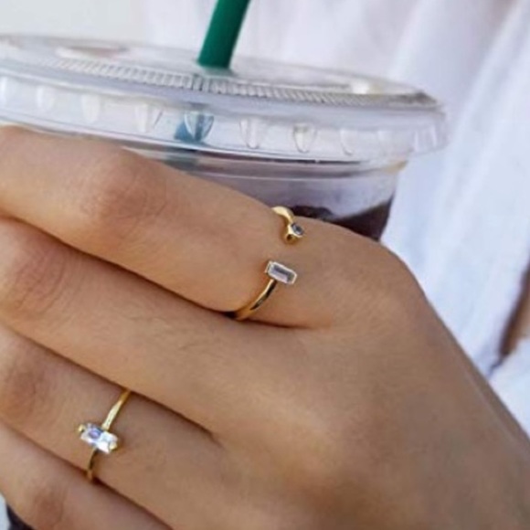 Gold Black Onyx Open Baquette Ring - Picture 4 of 6